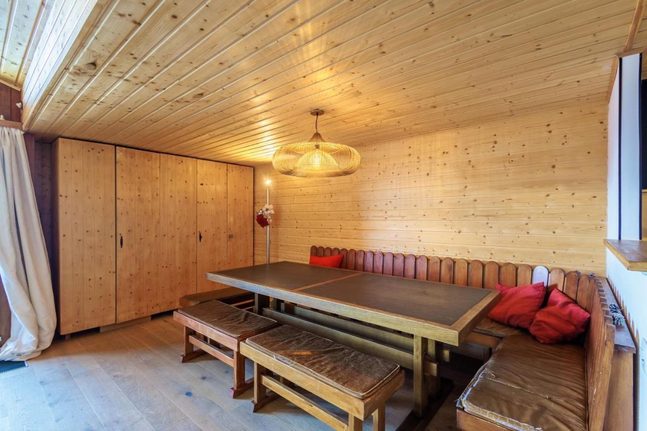 Superbe Appartement, En 2 Parties, Au Centre D'anzere *