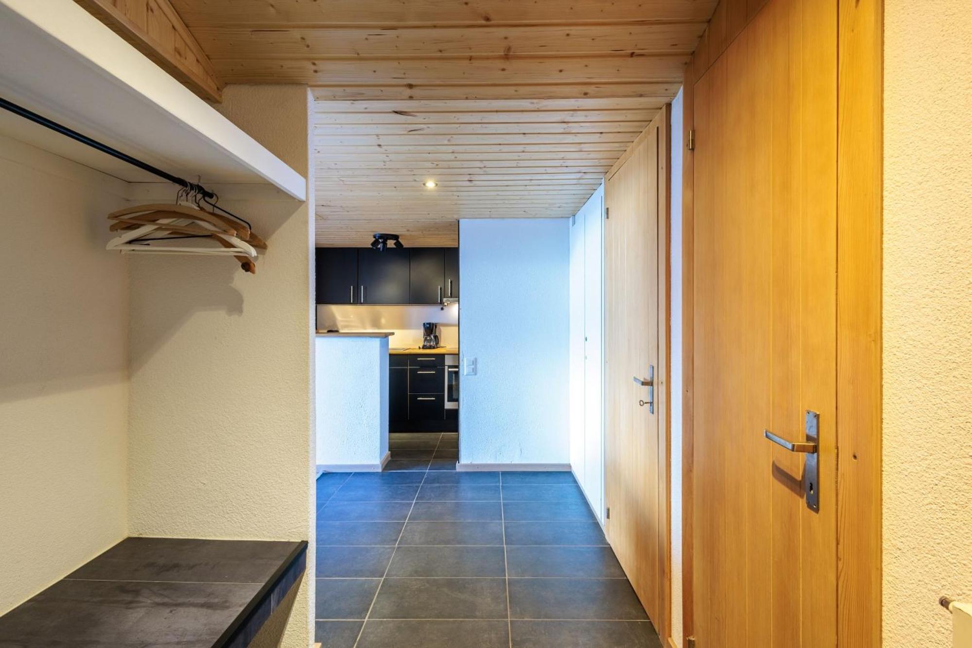 Superbe Appartement, En 2 Parties, Au Centre D'anzere * Ayent
